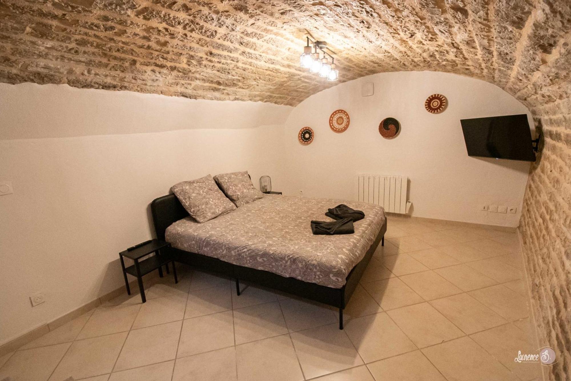 Residence Le Zola Compose De 3 Appartements Distincts En Hyper Centre De Dijon Avec Wifi Dış mekan fotoğraf